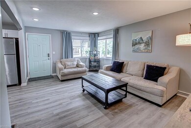 1819 Robindale St, Wickliffe, OH 44092 - photo 6