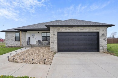 TABLE ROCK LAKE NEW CONSTRUCTION
