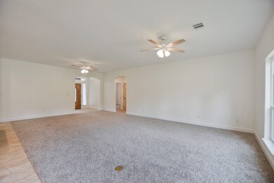 903 Rustic Oaks Dr, Magnolia, TX 77354 - photo 7