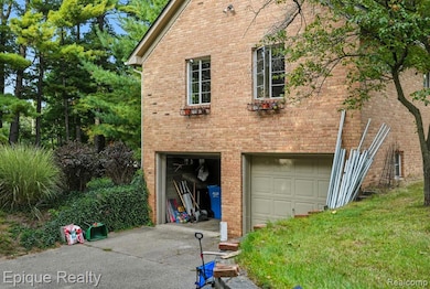 100 Lucy Rd, Howell, MI 48843 - photo 6