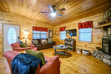 320 Orca Rd, Broken Bow, OK 74728 - photo 7