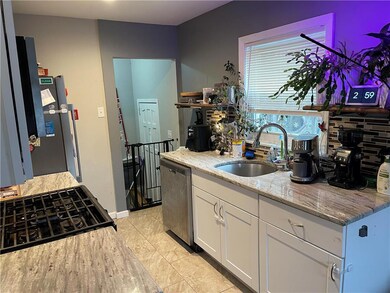 1548 Dale Ln, Bethlehem, PA 18018 - photo 2