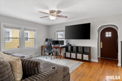 2357 S 8th St, Springfield, IL 62703 - photo 3