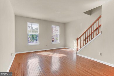 10816 Ephraim Dr, Owings Mills, MD 21117 - photo 4