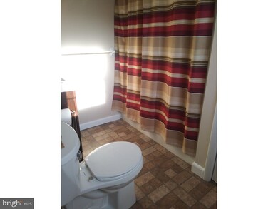 107 Broad St, Saint Georges, DE 19733 - photo 3