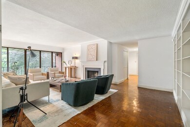 Wellesley Green Condominiums unit 303, Wellesley, MA 02482 - photo 2