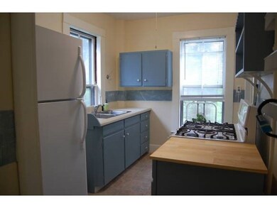 22 Pine St unit 2, Concord, NH 03301 - photo 6