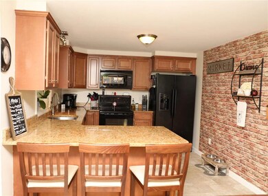 51B Windham Rd, Hudson, NH 03051 - photo 5