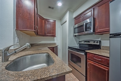 5130 Amesbury Dr unit 203, Dallas, TX 75206 - photo 5