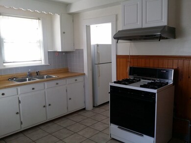 176 Safford St unit 176, Quincy, MA 02170 - photo 4