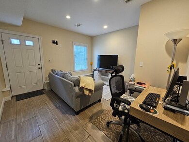 50 Taylor St unit 2, Waltham, MA 02453 - photo 3