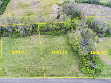 4600 Nantucket Dr unit 11, Jackson, MI 49203 - photo 3