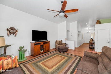 15358 W Laurel Ln, Surprise, AZ 85379 - photo 3