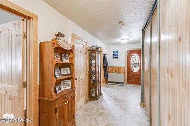 03-Entry Hallway SM_DMD_5495_Blended