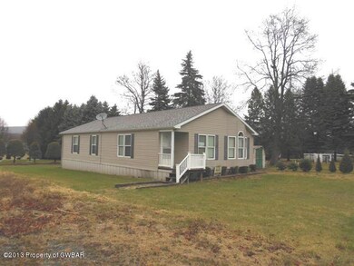 84 Mahanoy Ave, Tamaqua, PA 18252 - photo 6