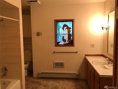 125 Burnt Ridge Rd, Onalaska, WA 98570 - photo 5