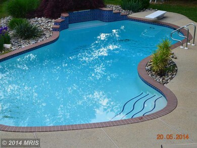 753 Harwood Rd, Harwood, MD 20776 - photo 5