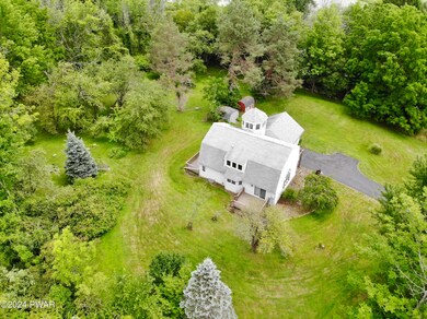 147 Schoolhouse Rd, Honesdale, PA 18431 - photo 4