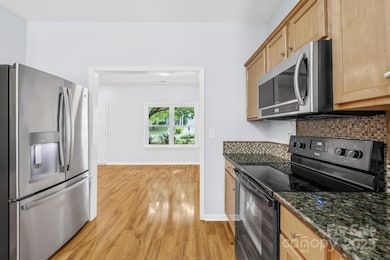 8151 Chatham Oaks Dr, Concord, NC 28027 - photo 6