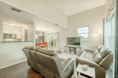 2831 Holborn Cir unit 2831, Madison, WI 53718 - photo 3