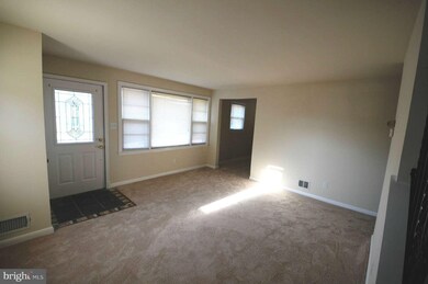 572 Shipley Rd, Linthicum Heights, MD 21090 - photo 5