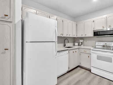 330 S Cypress Rd unit 628, Pompano Beach, FL 33060 - photo 7