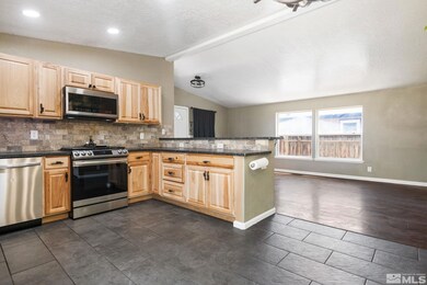 205 Glen Vista Dr, Dayton, NV 89403 - photo 4