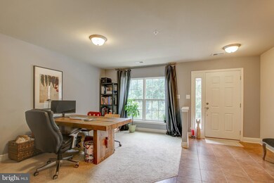 11920 Weybridge Ln, Germantown, MD 20876 - photo 4