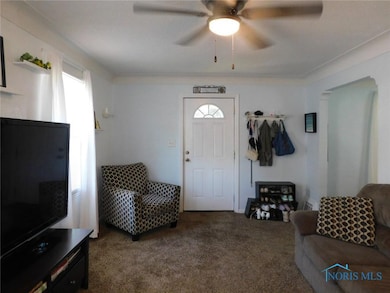 1351 Corbin Rd, Toledo, OH 43612 - photo 2