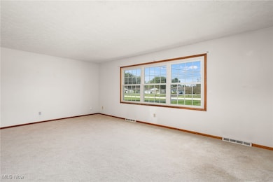 32145 Bainbridge Rd, Solon, OH 44139 - photo 7