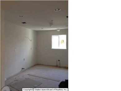 96 Twombly Ave, Staten Island, NY 10306 - photo 7