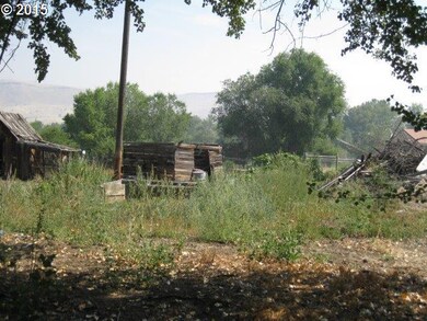 117 W Franklin Ave, Dayville, OR 97825 - photo 5