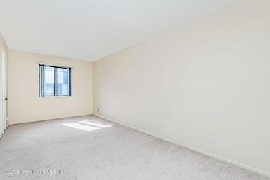 15 Parkview Loop, Staten Island, NY 10314 - photo 7