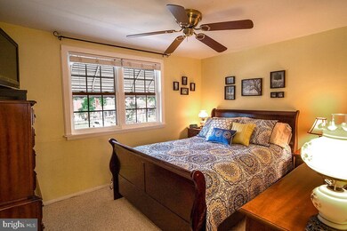 810 Rambo Ct, Halethorpe, MD 21227 - photo 6