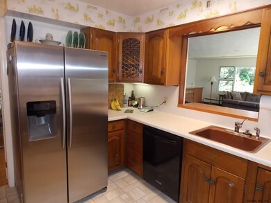 171 Brevator St, Albany, NY 12206 - photo 6