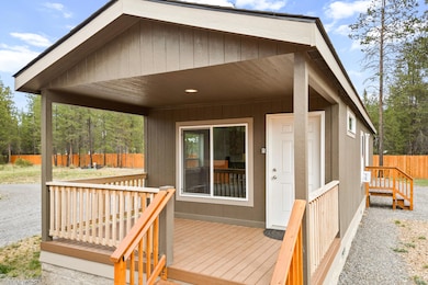 51460 Pengra St, La Pine, OR 97739 - photo 2