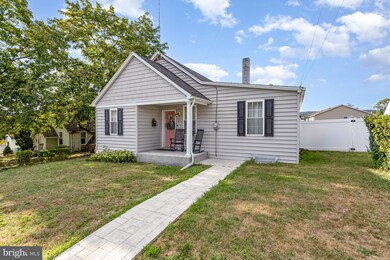 339 W Perry St, Enola, PA 17025 - photo 5