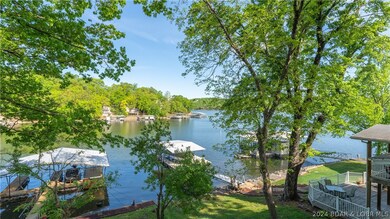 WELCOME TO PARADISE AT THE BEAUTIFUL LAKE OF THE O