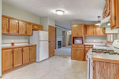 209 N True St, Griffith, IN 46319 - photo 5