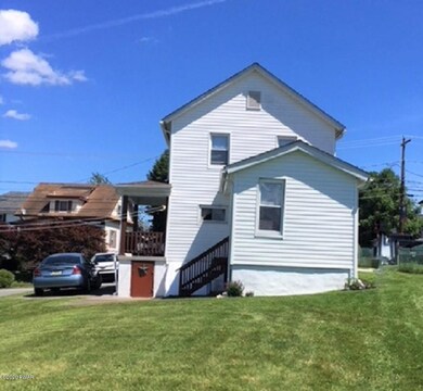 743 Dunmore St, Throop, PA 18512 - photo 2