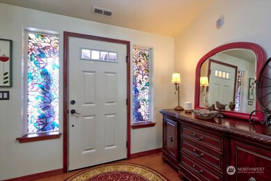 15333 Rainier View Dr SE, Yelm, WA 98597 - photo 5