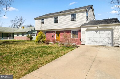 39 Buttercup Ln, Willingboro, NJ 08046 - photo 2