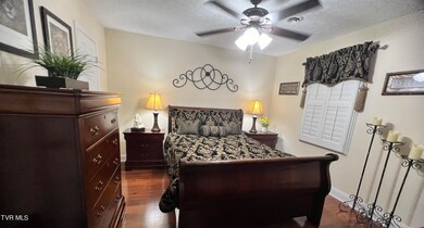 Main Level Bedroom
