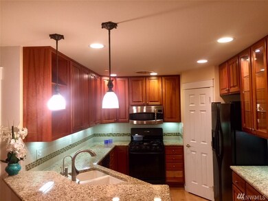 321 E Soderberg Rd unit 6, Allyn, WA 98524 - photo 6