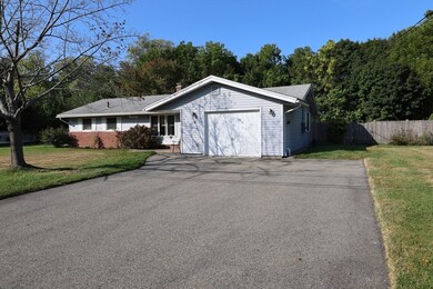 32 Sherwood Ave, Danvers, MA 01923 - photo 2