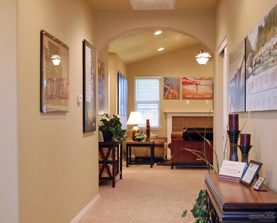 unlisted-address, Redmond, OR 97756 - photo 4