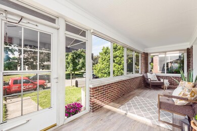 Beautiful Sun Room