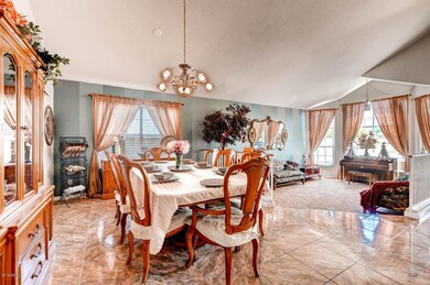 1732 W Spruce Drive Chandler-large-006-2