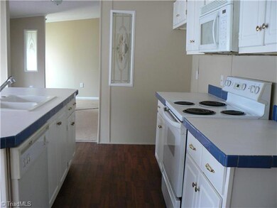 4987 King View Rd, Asheboro, NC 27205 - photo 7