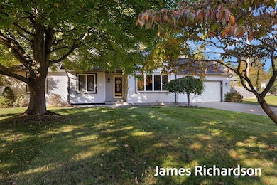 15249 Widgeon Rd, Grand Haven, MI 49417 - photo 2